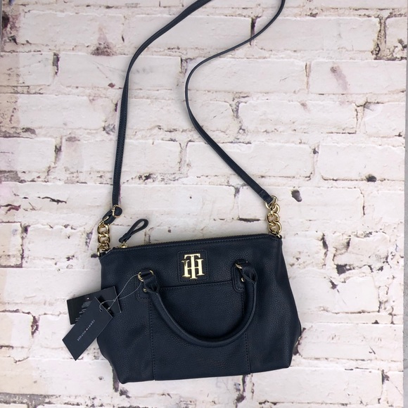 Tommy Hilfiger Handbags - ▪️BLACK FRIDAY▪️ Tommy Hilfiger crossbody satchel